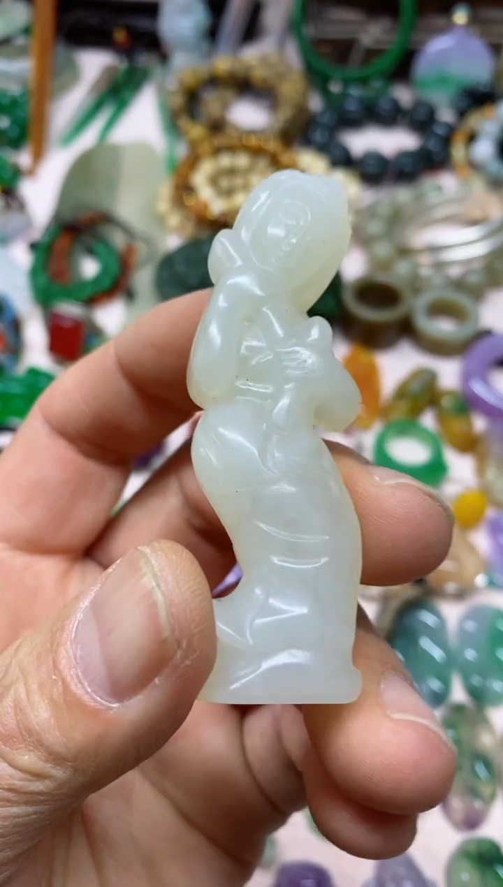 【闪购商品】2直播间的实时画面