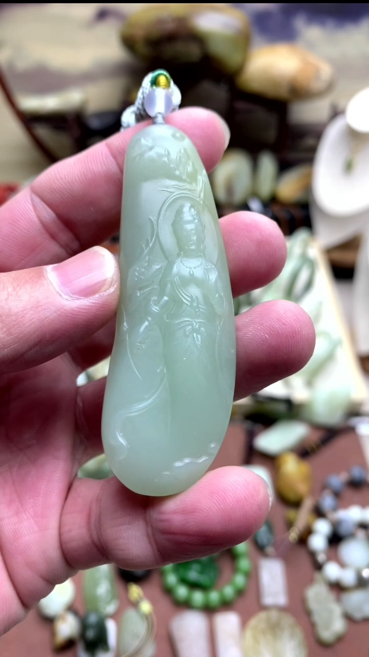 【闪购商品】和田玉颈饰未镶嵌山水观音牌牌