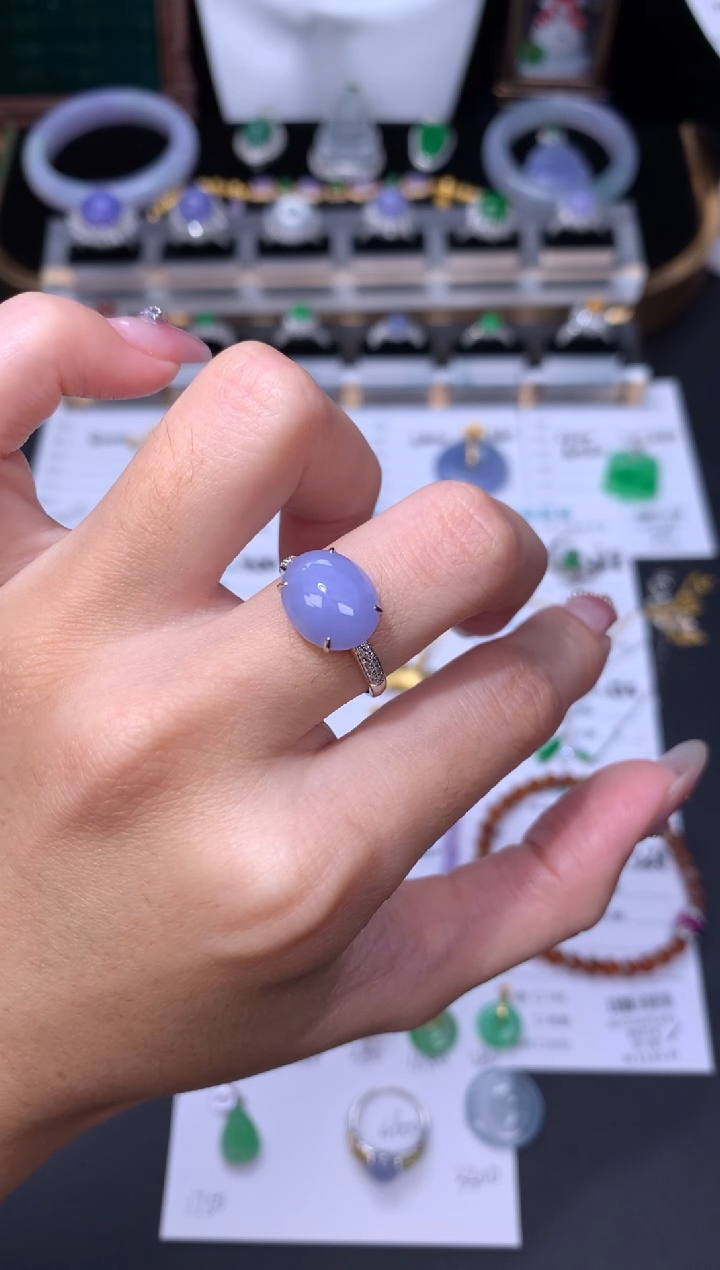 18K金镶嵌定制翡翠48小时鉴赏期 退货不扣服务费