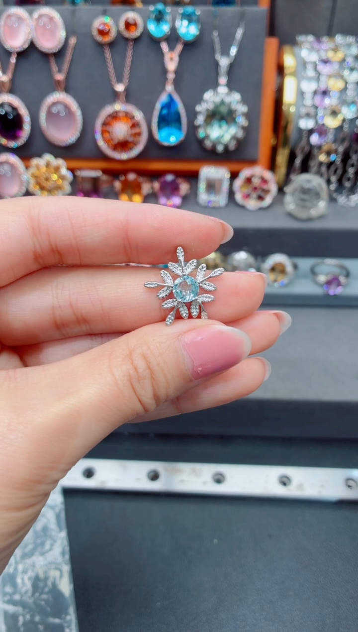 银S925镶嵌托帕石吊坠托帕石吊坠（不含链）