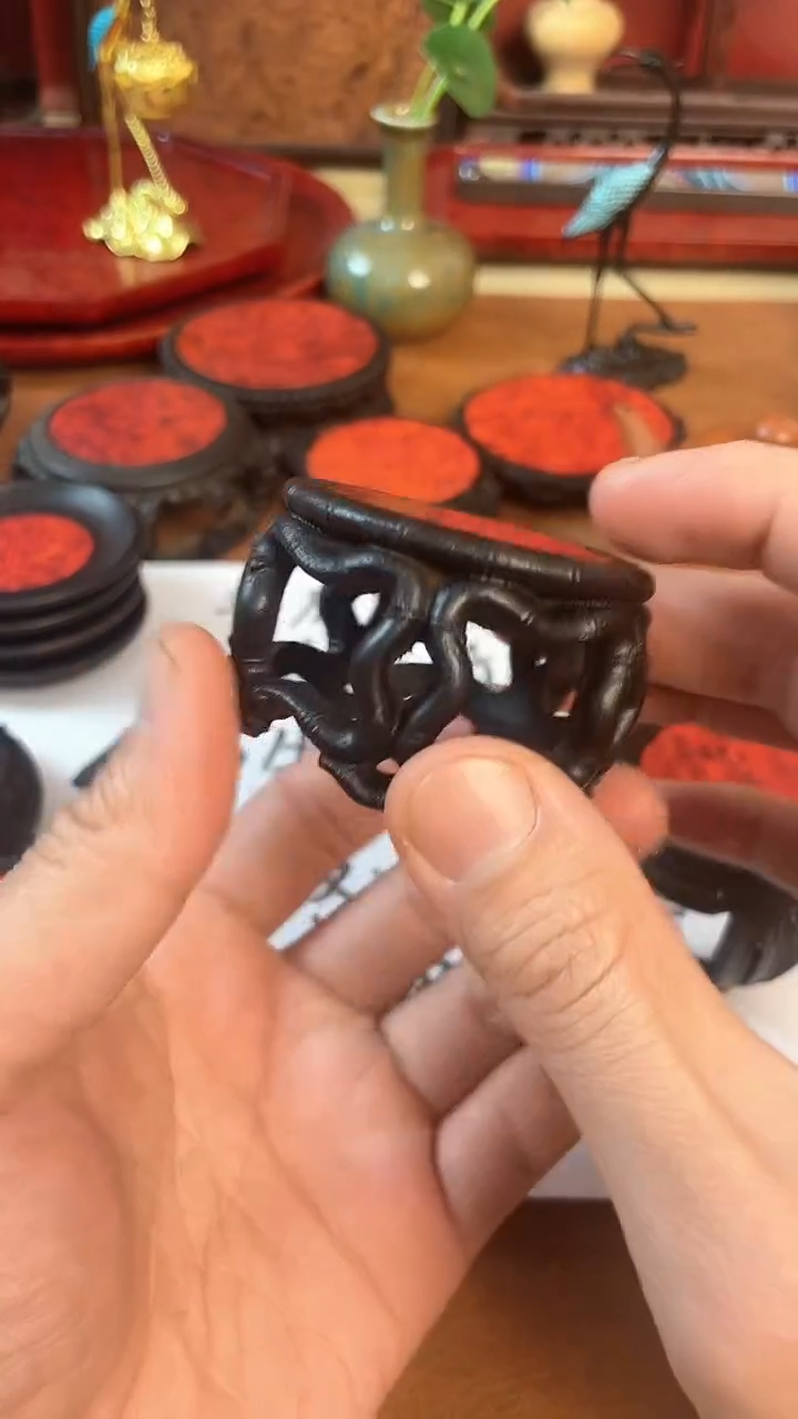 【闪购商品】东非黑黄檀（紫光檀）木艺镂空竹节底座