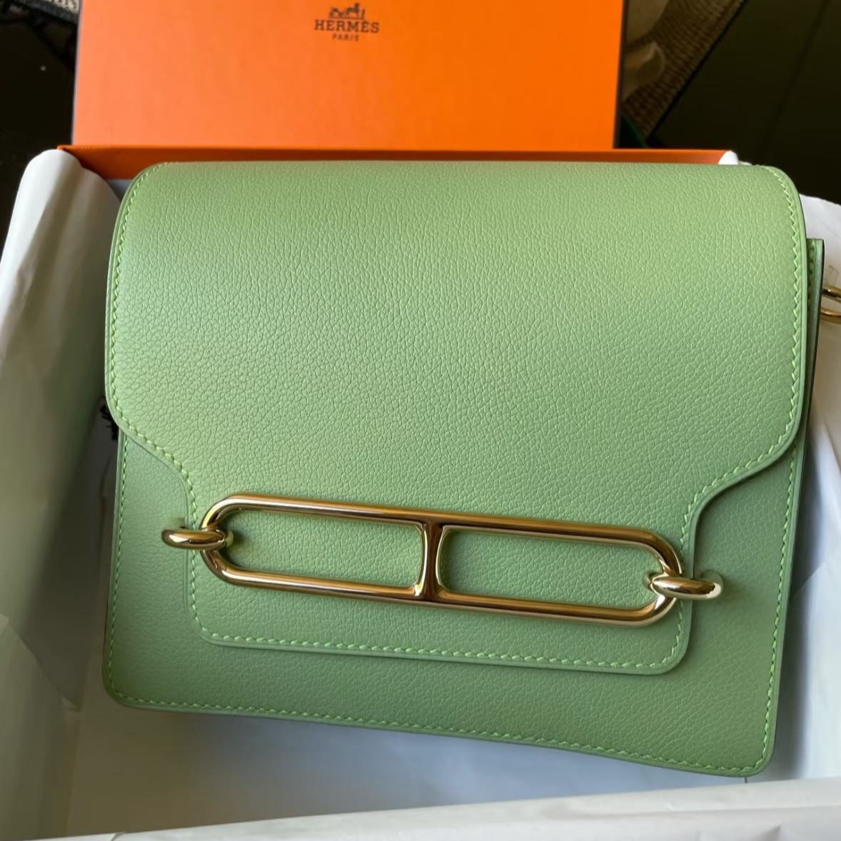 99新 Hermes/爱马仕 小花6珊 猪鼻子 19 牛油果绿 EC D刻 金扣包