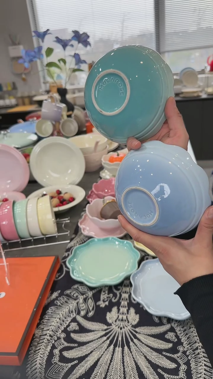 【闪购商品】瓷炻彩花边碗14CM-尼罗蓝