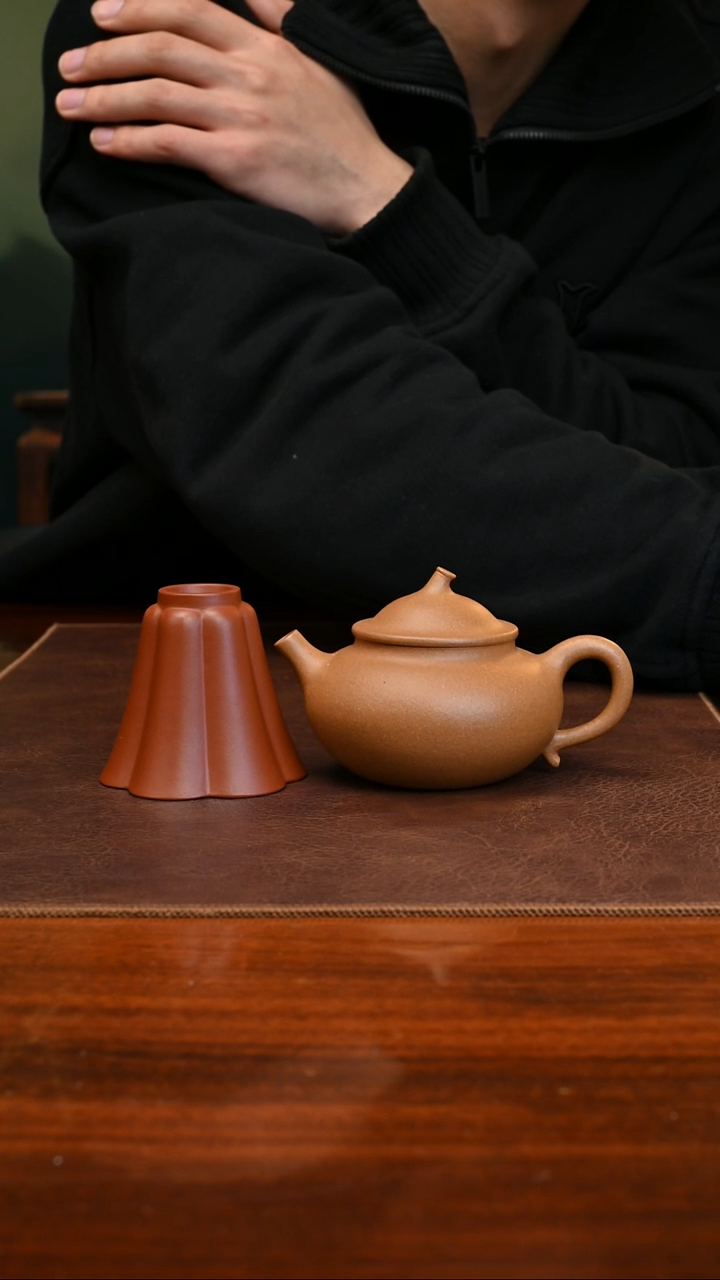 【闪购商品】紫砂茶壶黄金段茄瓜170cc