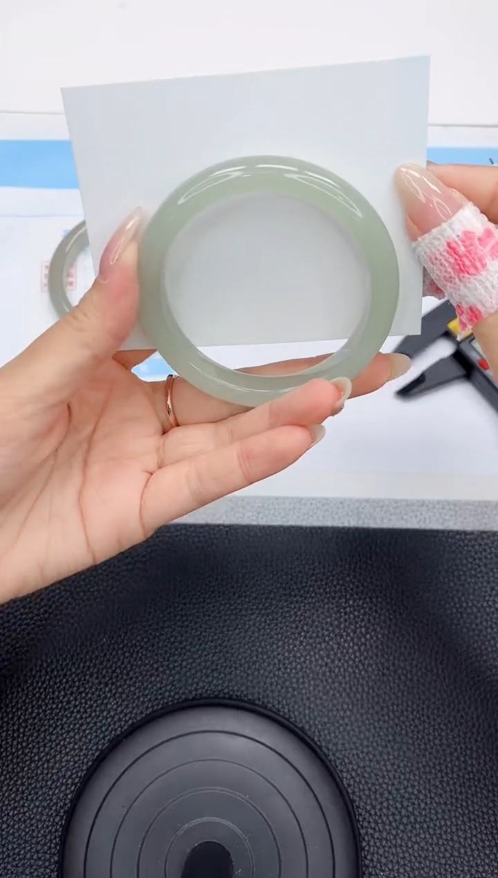 石英质玉手镯未镶嵌256-55