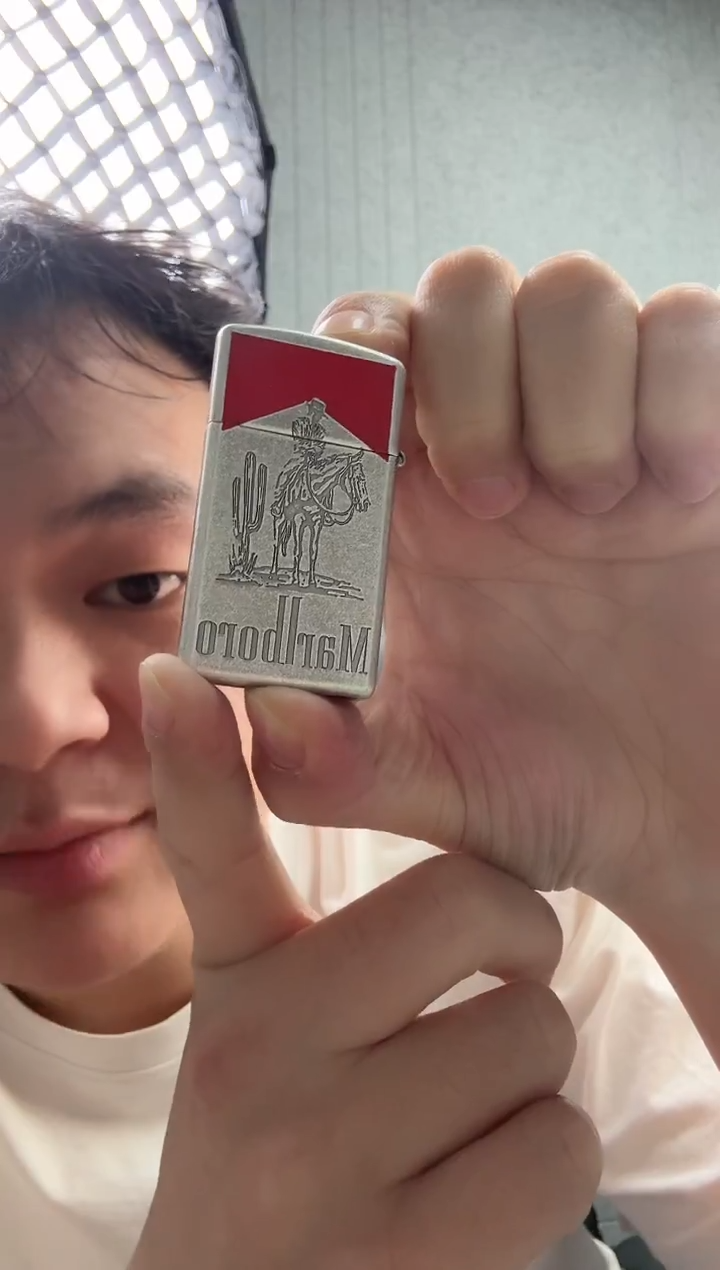 铜纤巧万宝路红顶牛仔-仿古银