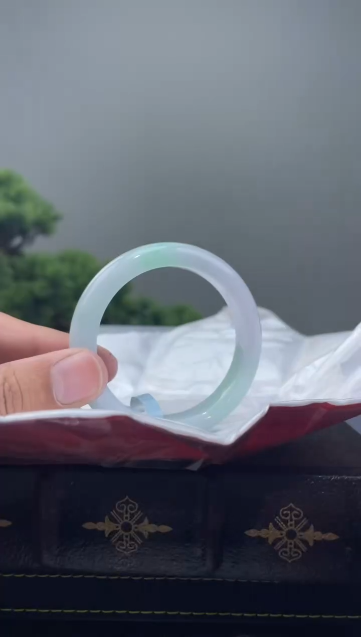 【闪购商品】翡翠手镯未镶嵌手镯27