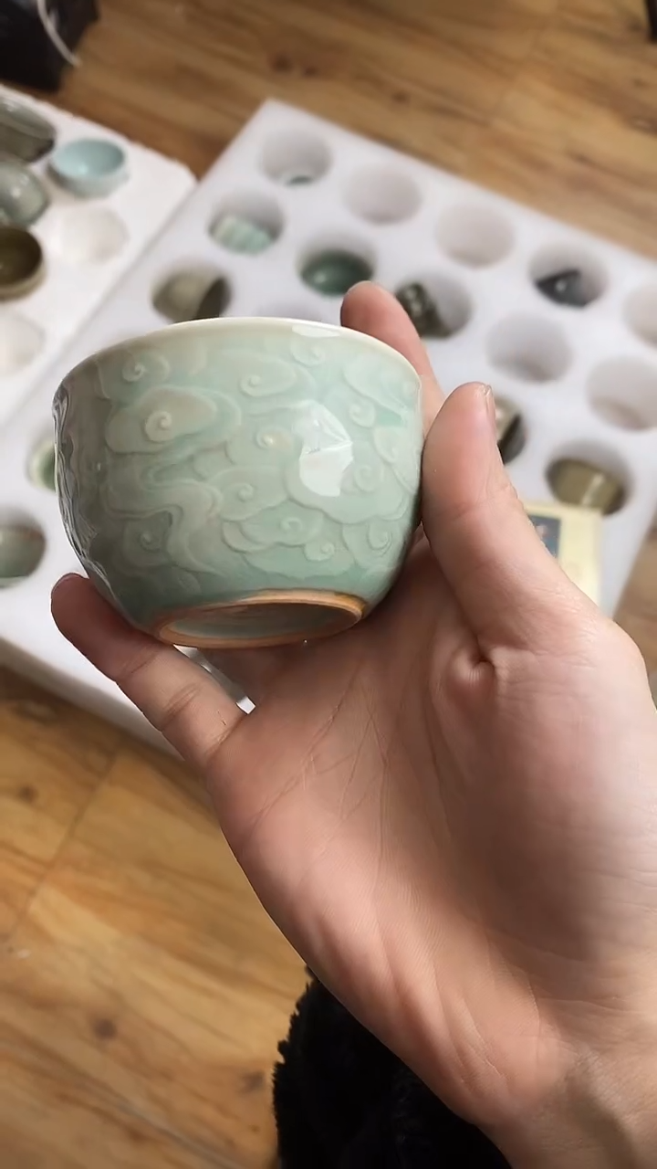 【山隐青瓷】龙窑柴烧杯子    微瑕 