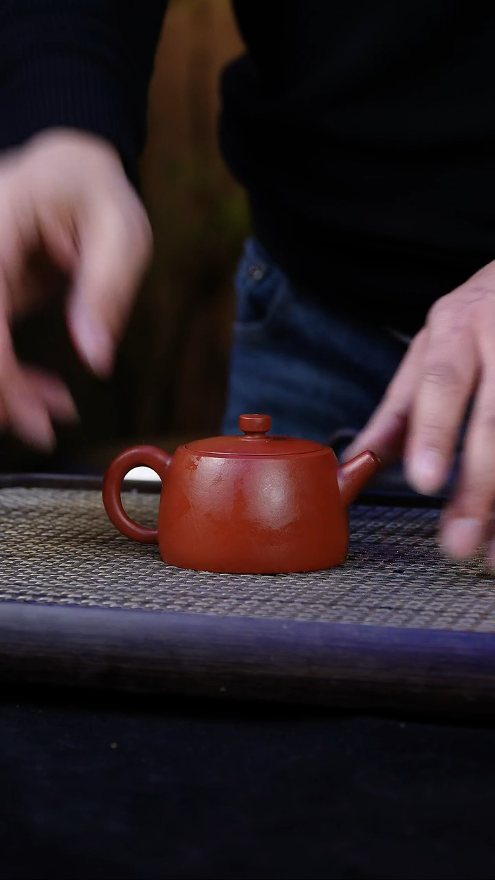 【闪购商品】紫砂茶壶朱泥-井栏【约130cc】