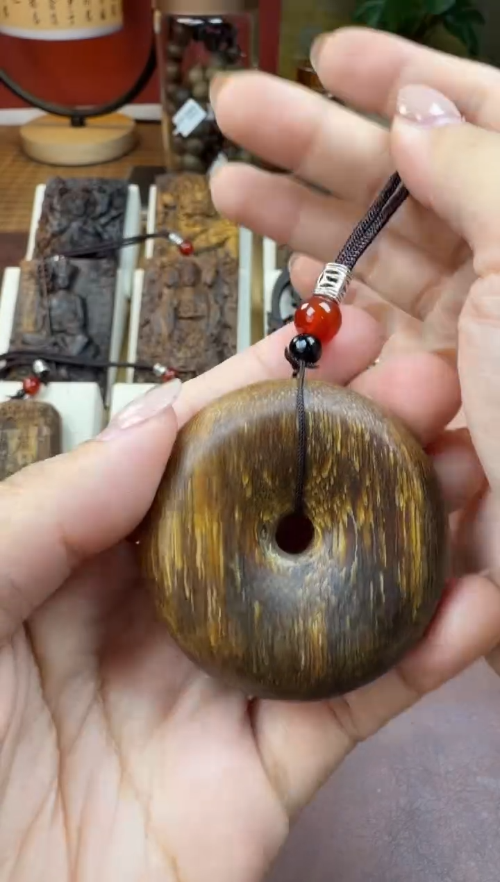 木木雕款芽庄 平安扣 5cm 送养香瓶