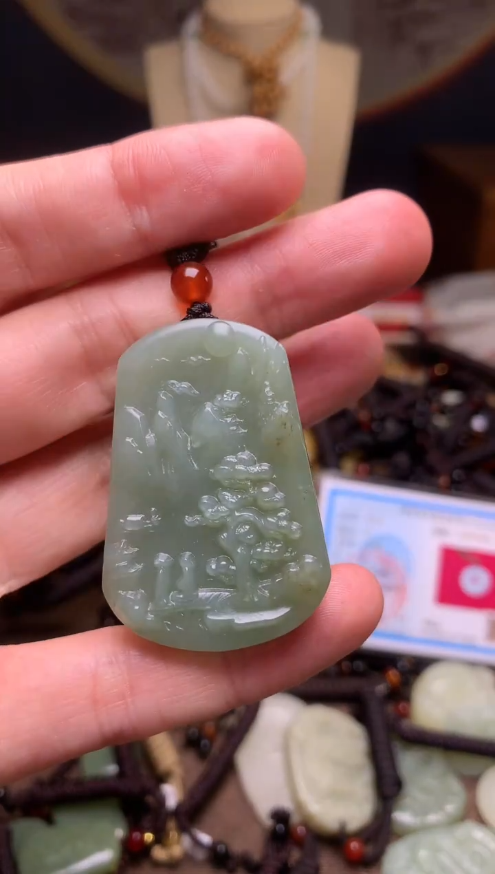 颈饰未镶嵌和田玉新疆料青海料清水和田玉吊坠