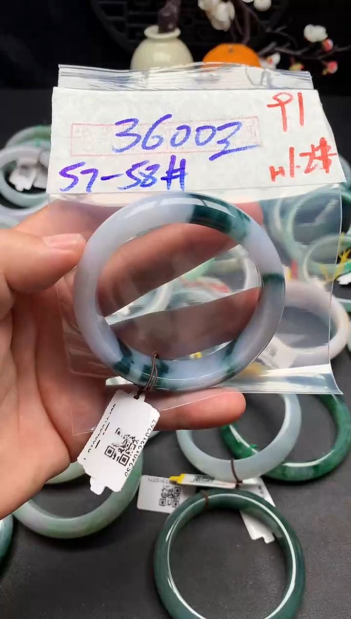 【闪购商品】定制翡翠未镶嵌毛货需精细抛光+多样性发货拍一发一