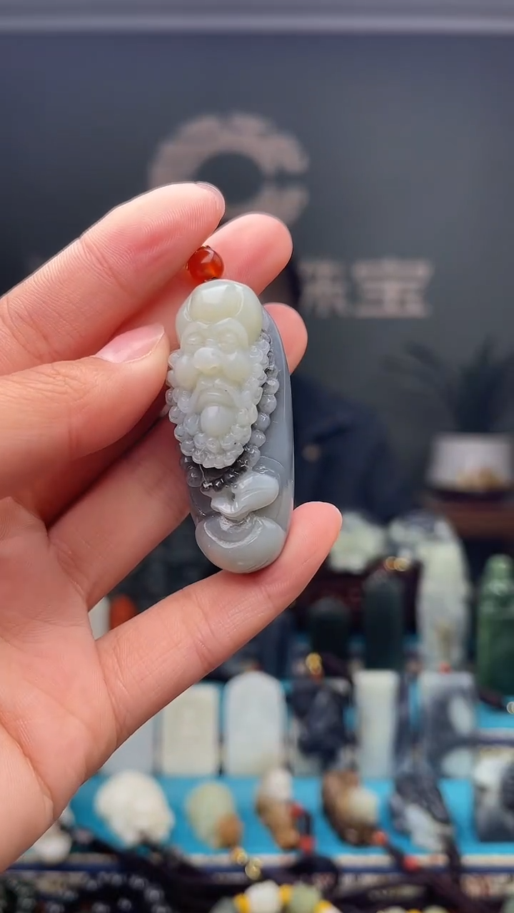 未镶嵌和田玉挂件1