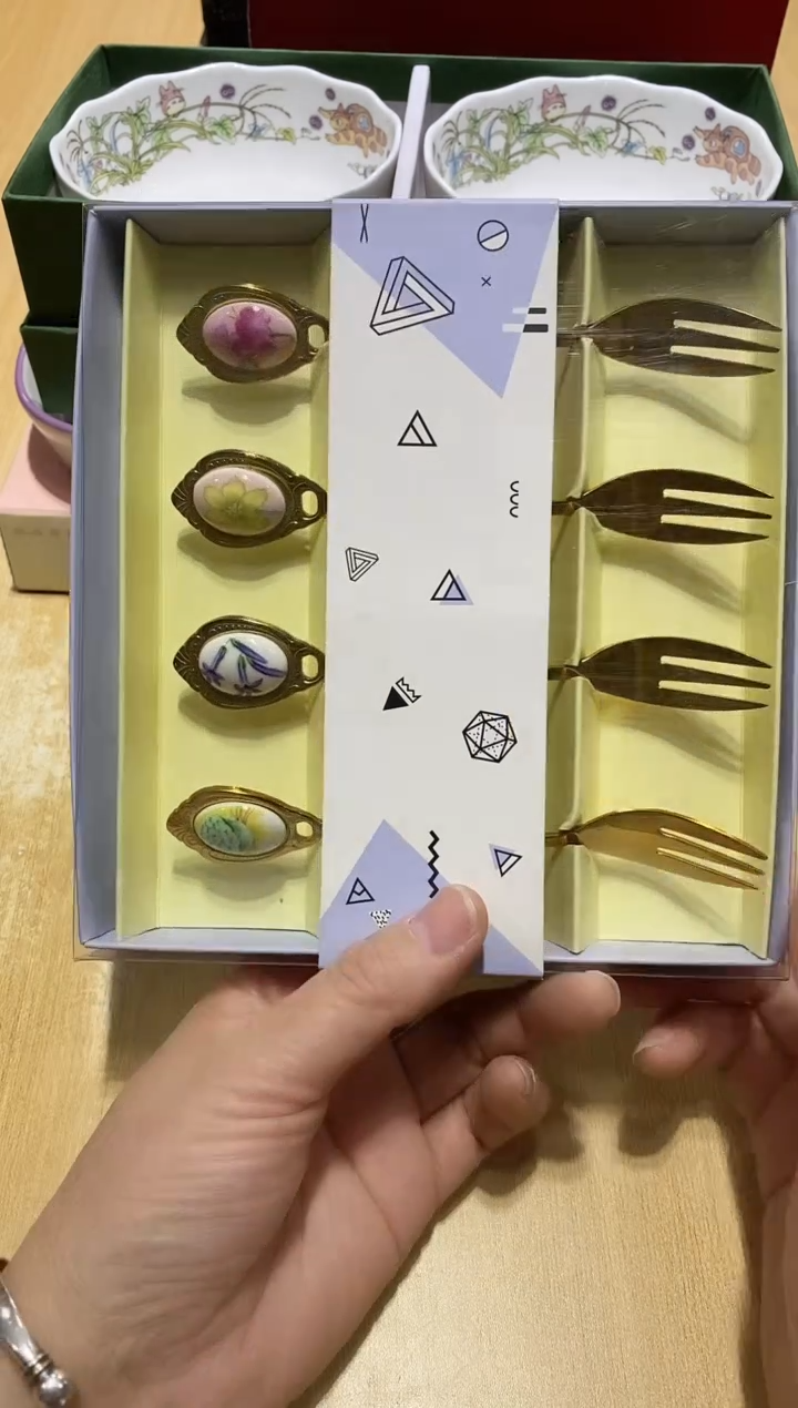 瓷片生活的本意就是开心@@1