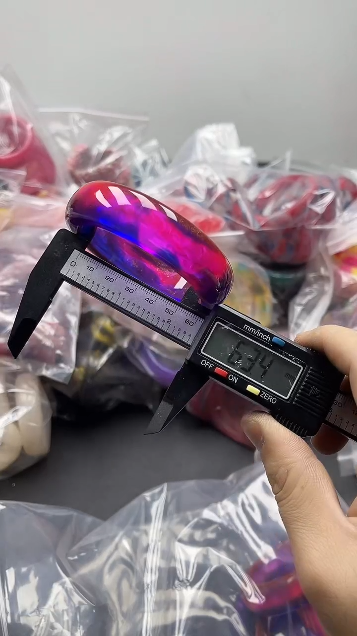 【闪购商品】硅化珊瑚手镯未镶嵌381