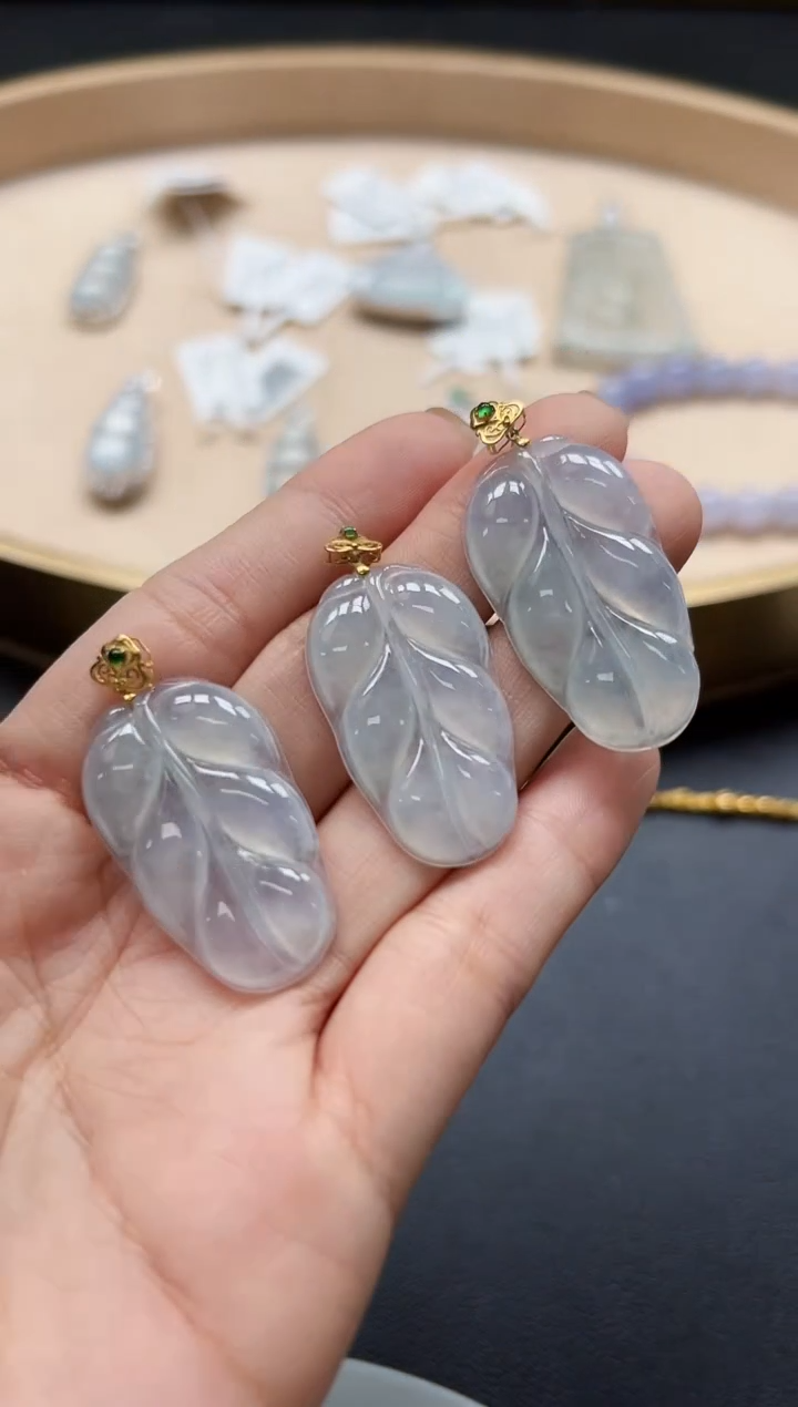 颈饰18K金镶嵌翡翠KDF0915-007