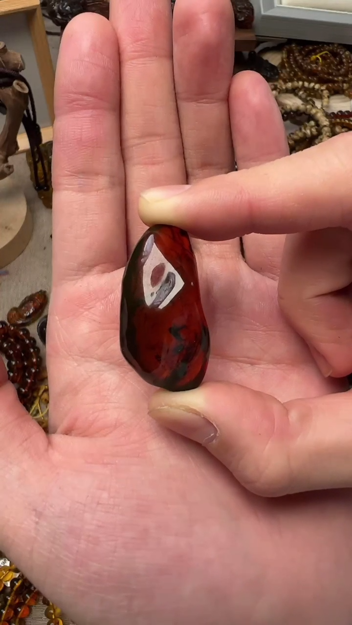 【闪购商品】琥珀手串未镶嵌抚顺琥珀随形