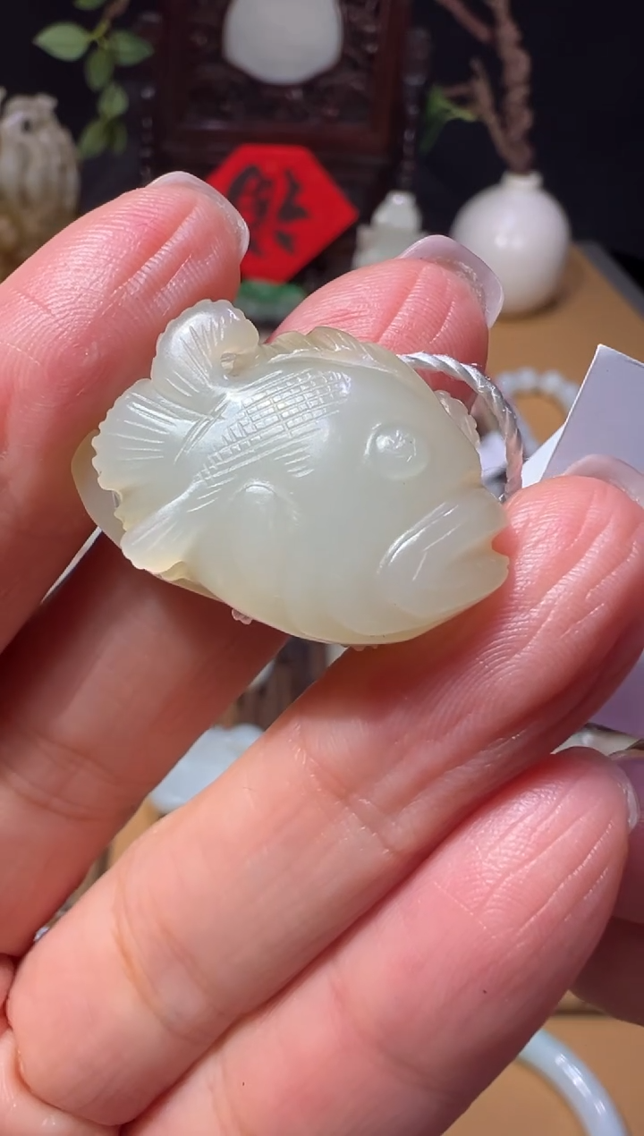 【闪购商品】和田玉XHM-1021-3 小鱼