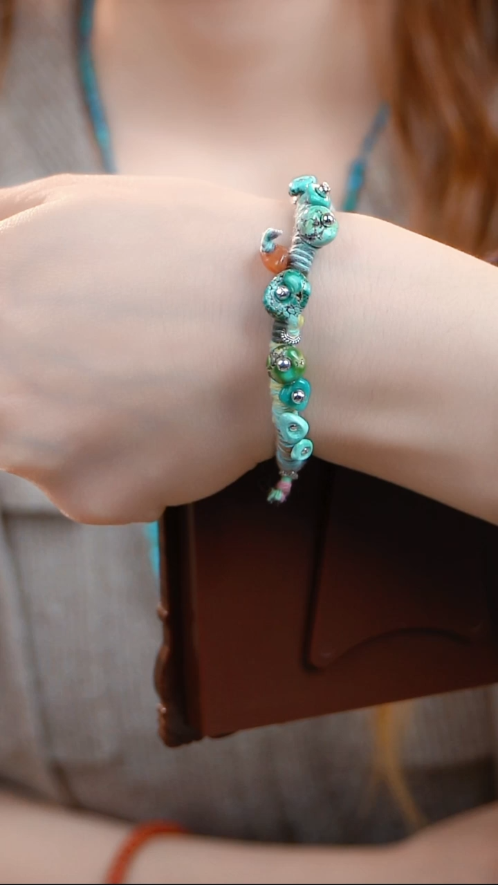 未镶嵌绿松石手串1