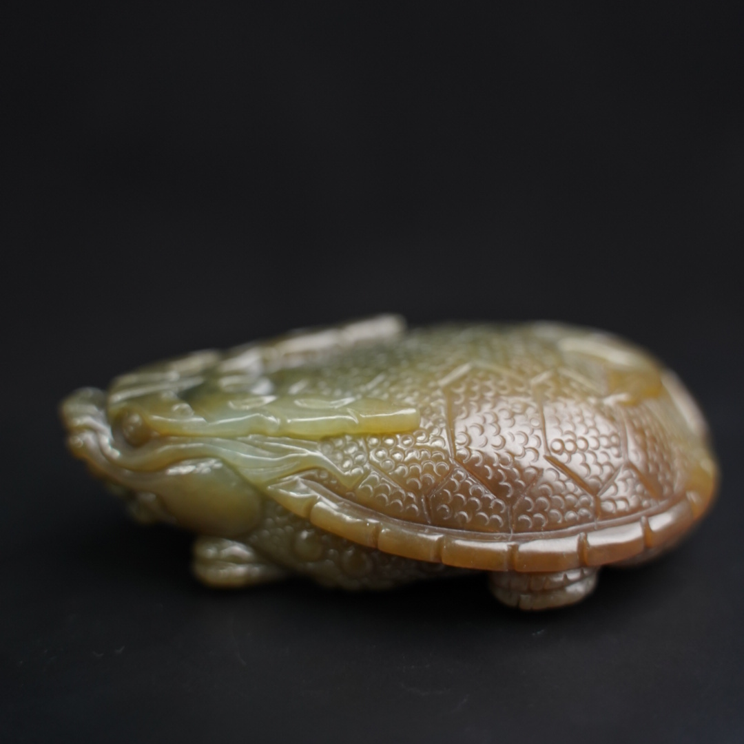 天然和田白玉龙龟糖色