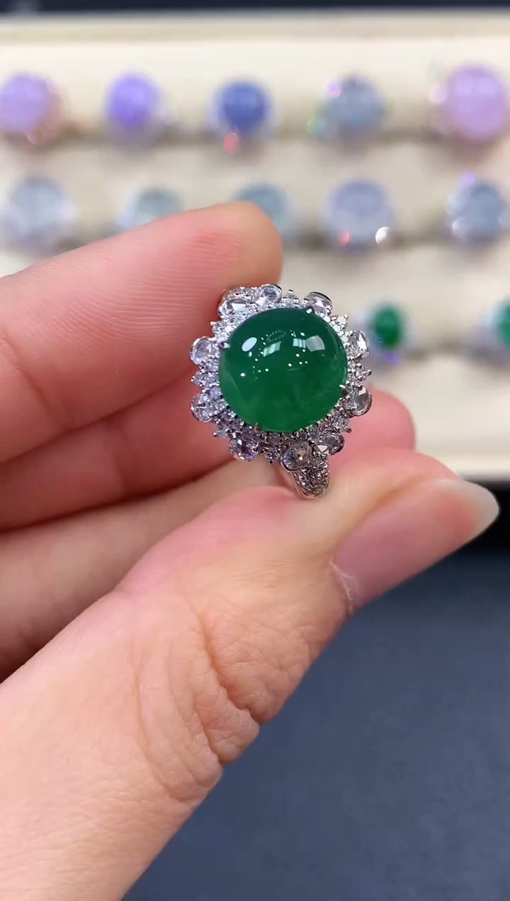 【闪购商品】翡翠戒指18K金镶嵌 B127