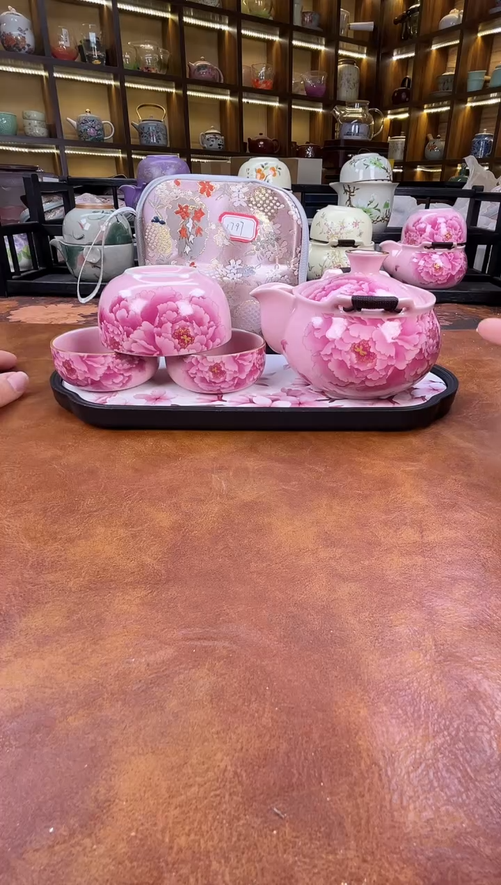 .新款粉色牡丹宝瓶+长方粉色花朵盘