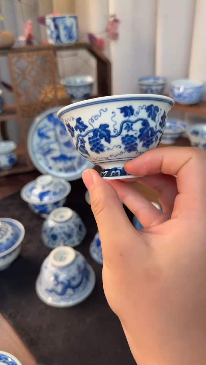 杯子瓷仿明葡萄高足杯60cc