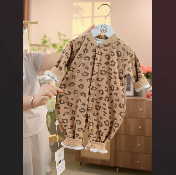 薄棉婴幼儿连身衣保暖棉衣宝宝哈衣爬服棉服春秋季婴儿豹纹t