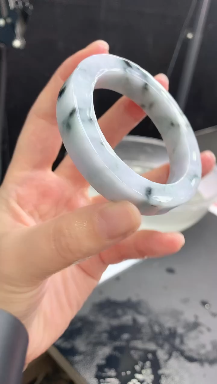 【闪购商品】定制翡翠手镯未镶嵌12 56-60正