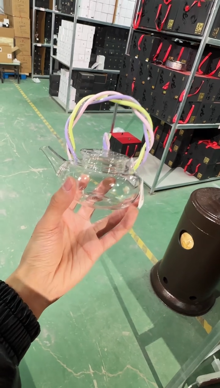 紫藤提梁壶  晶焱金标