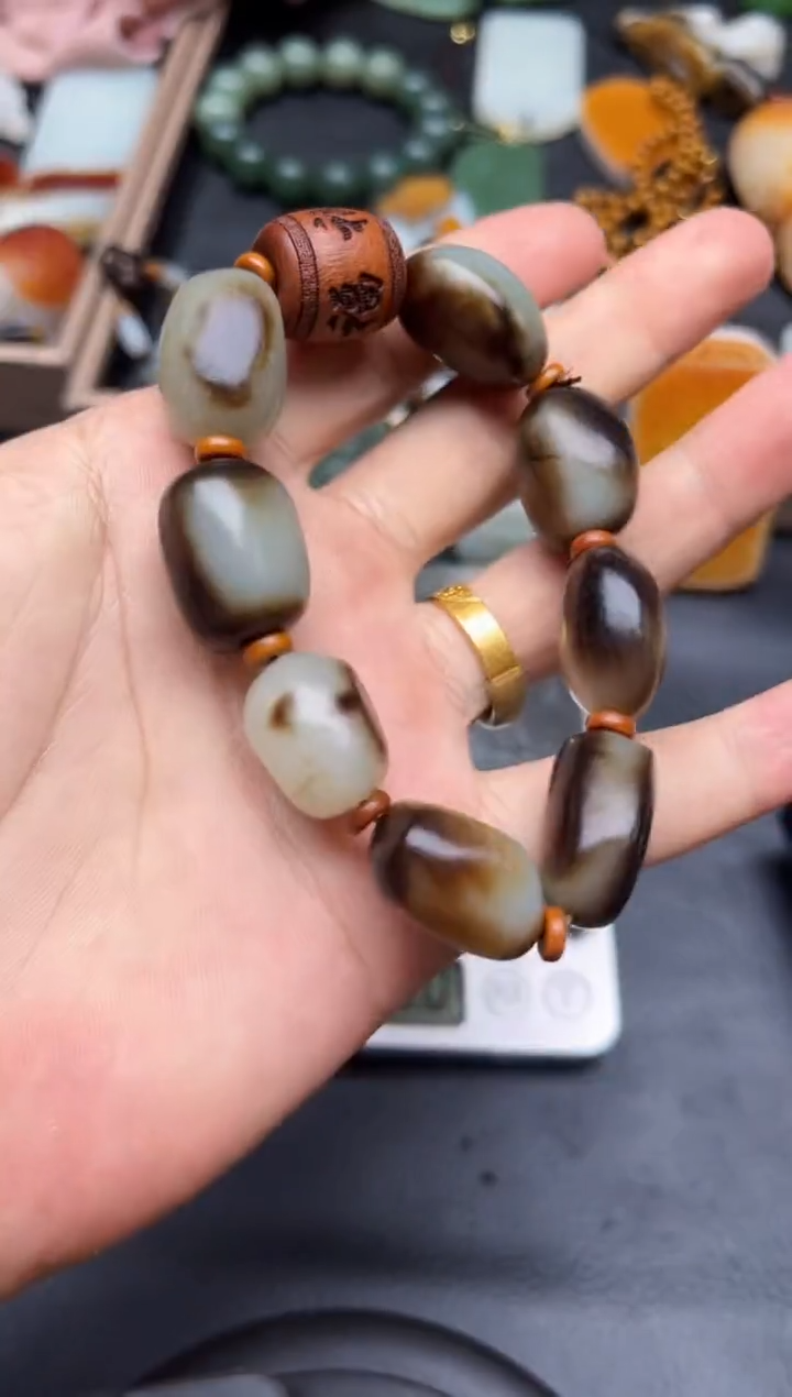 和田玉（子料）未镶嵌挂件YL-TT-7.30-37