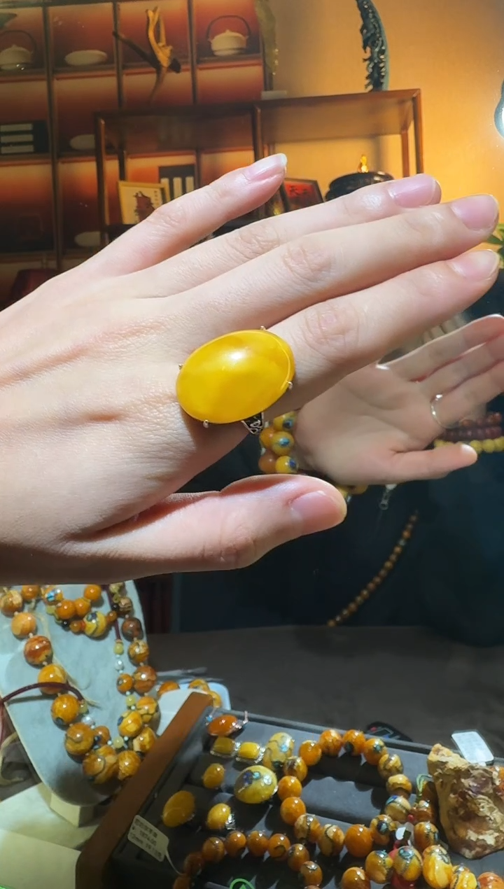 蜜蜡颈饰银S925镶嵌1982天然蜜蜡珠宝奇石