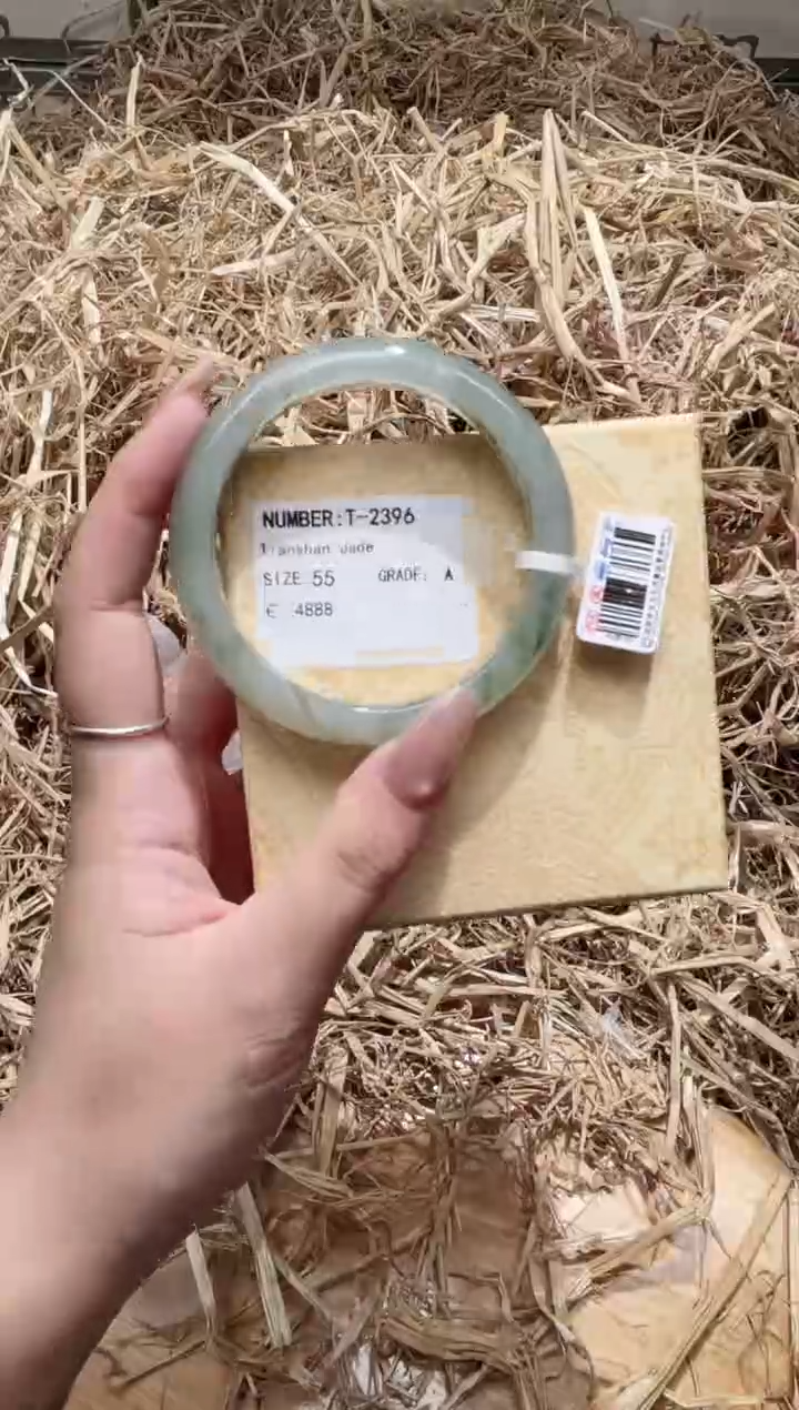 未镶嵌手镯石英质玉T2396HU
