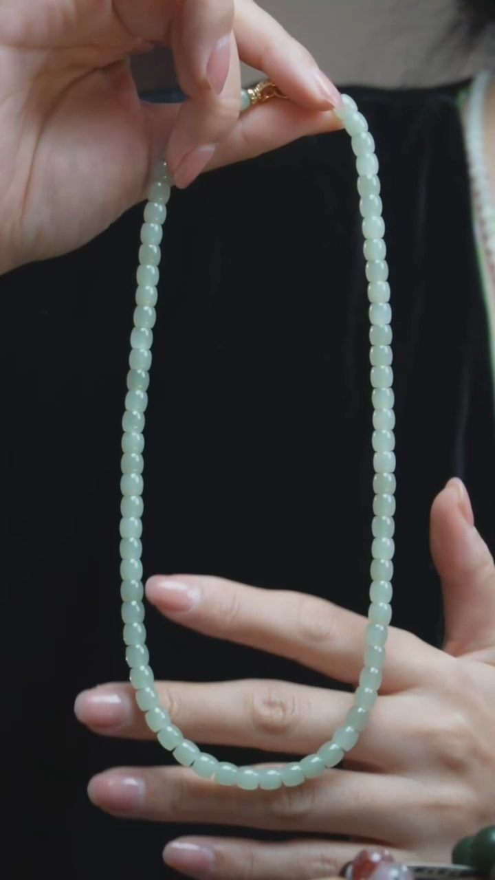 颈饰未镶嵌和田玉E7