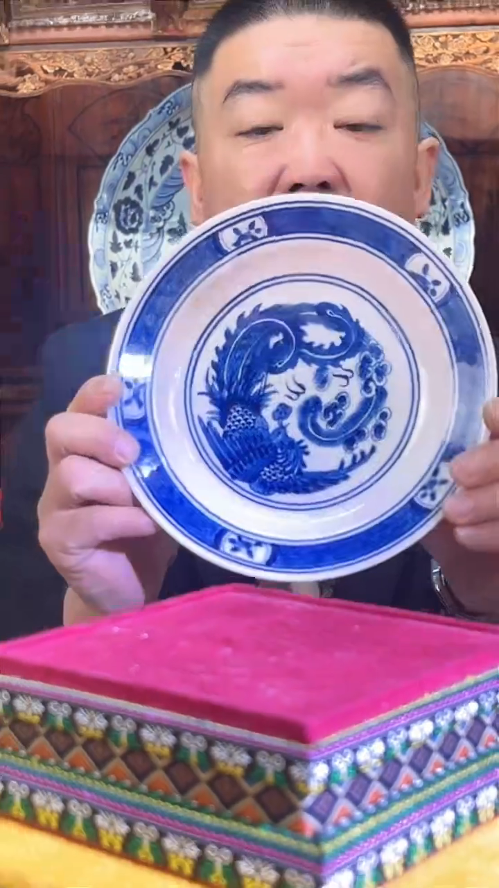 【闪购商品】瓷片140F现代工艺品一个