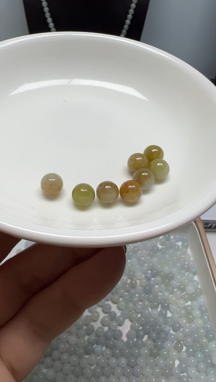 散珠翡翠勇**钱纯天然缅甸A货翡翠卡7鸡，8颗