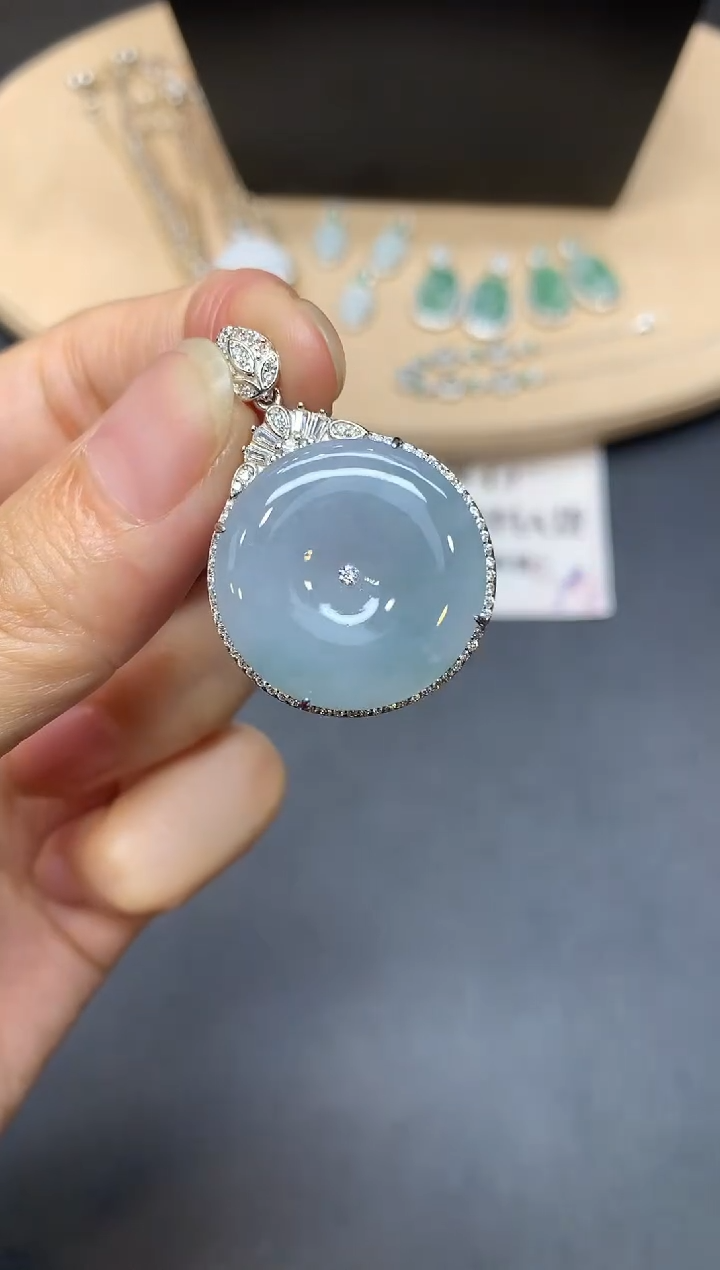 【闪购商品】翡翠吊坠(不含链)银S925镶嵌平安扣【多样性发其一】