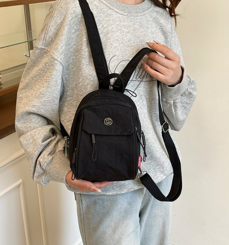 2025新款时尚洋气多功能单肩斜挎大容量胸包