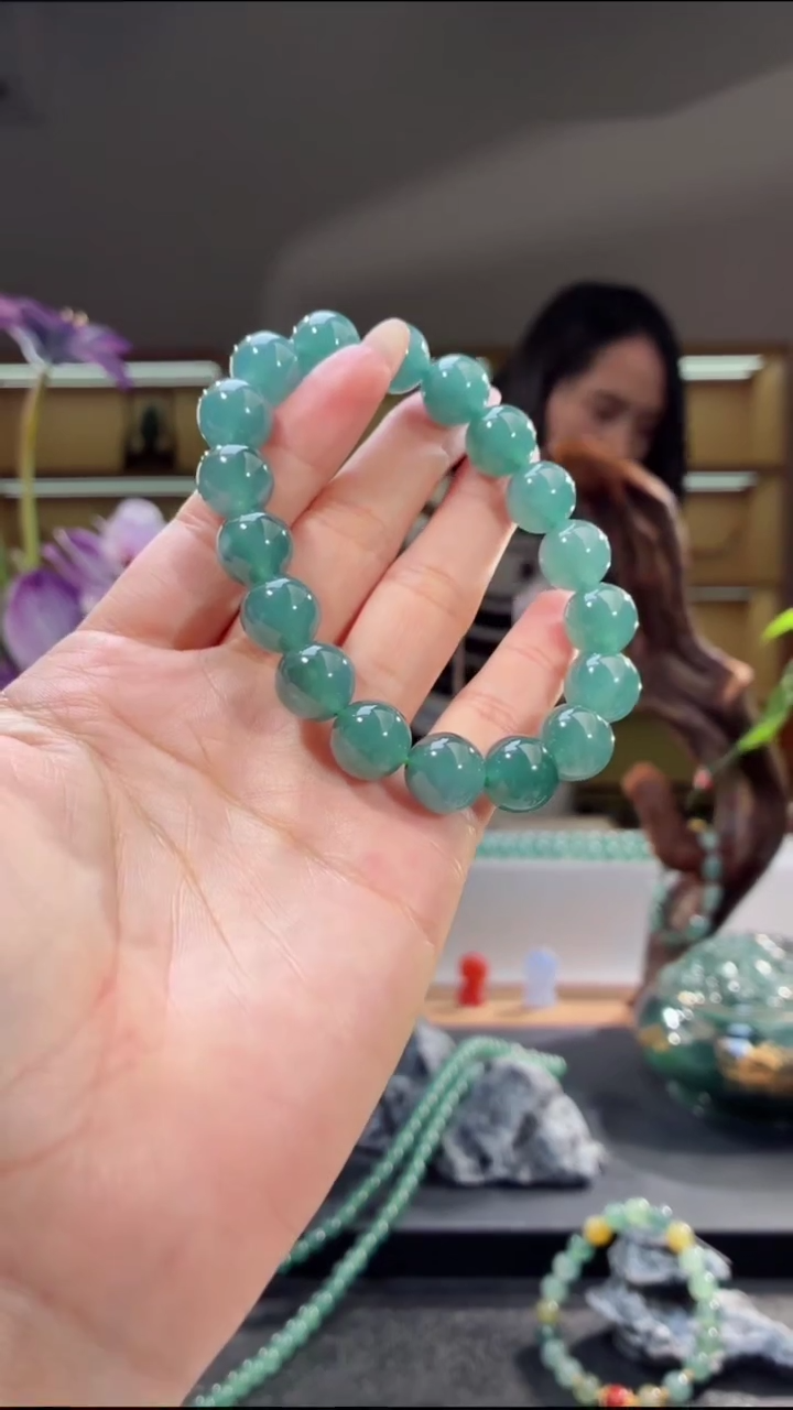 未镶嵌手串翡翠手串（多样性发其一）