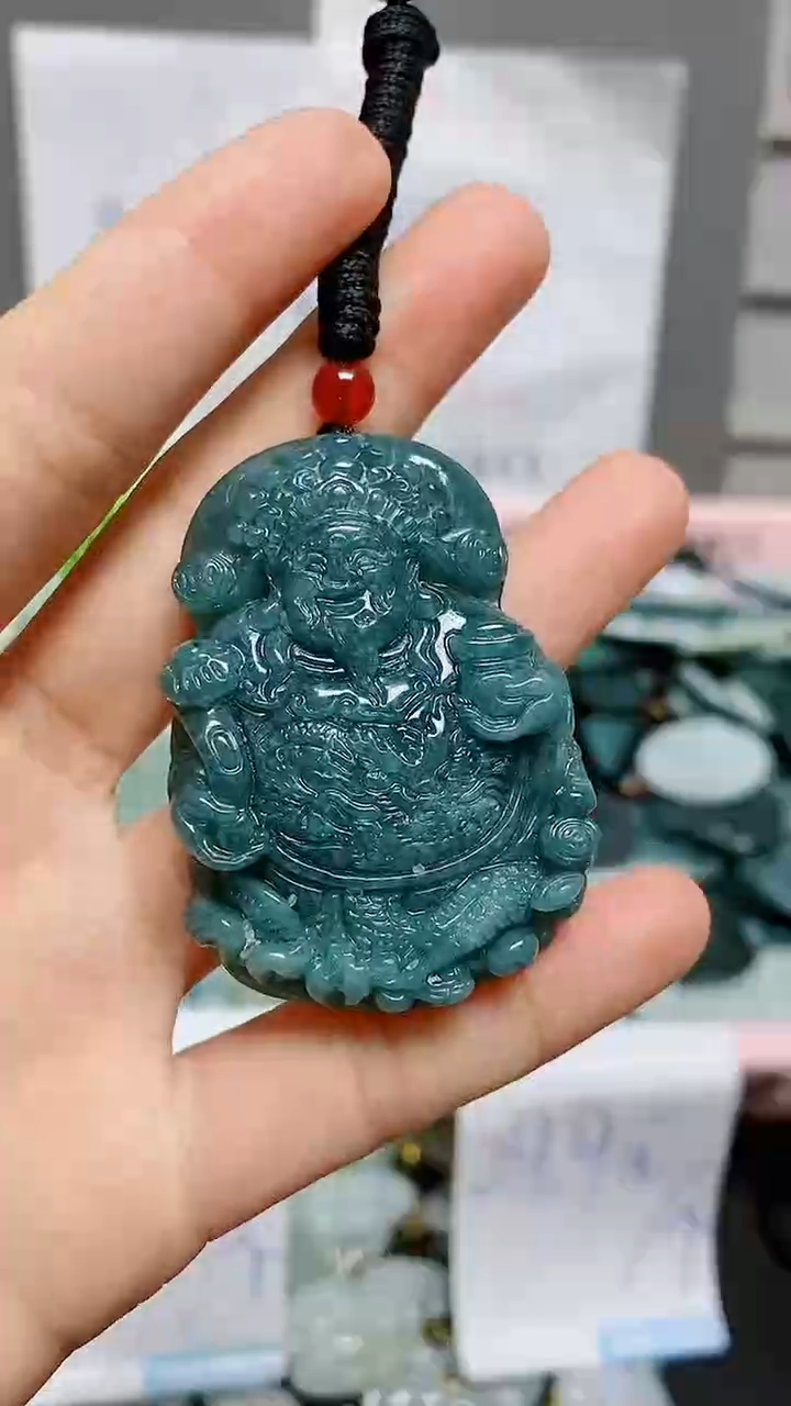 【闪购商品】翡翠颈饰未镶嵌天然翡翠A货