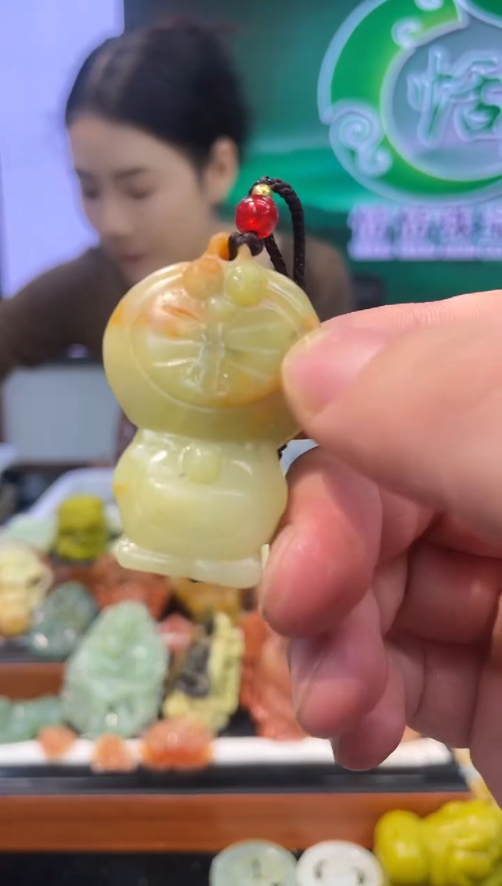 【闪购商品】岫玉吊坠未镶嵌·