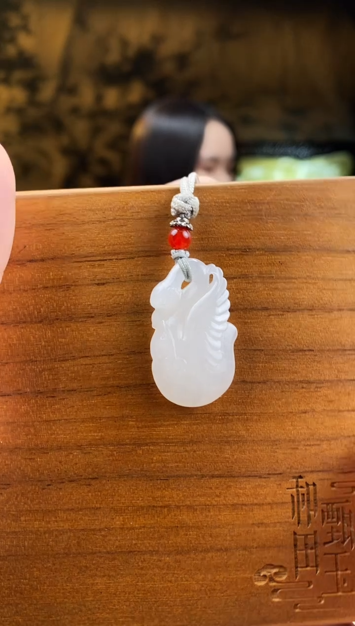 颈饰未镶嵌和田玉白玉 鹅如意