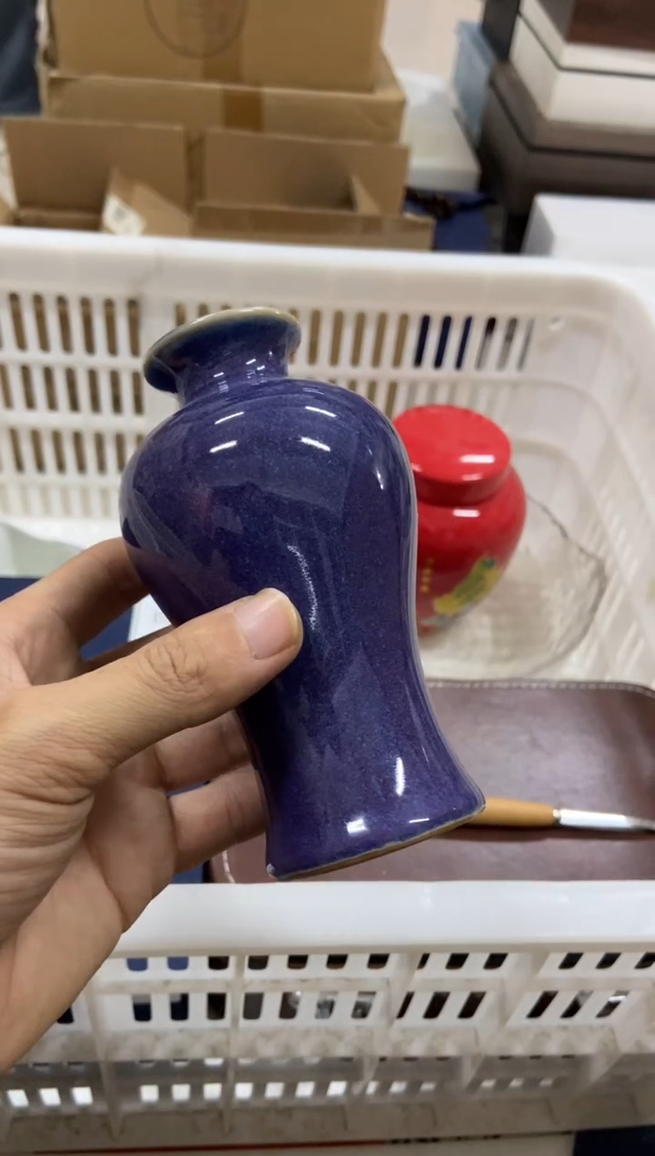 无运费险有瑕疵的摄影的产品有使用过的痕迹有点脏介意勿拍