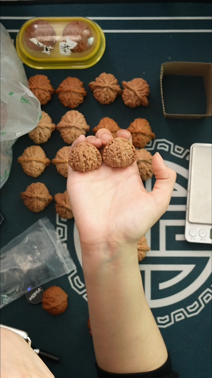 吊坠文玩核桃三角白37微修