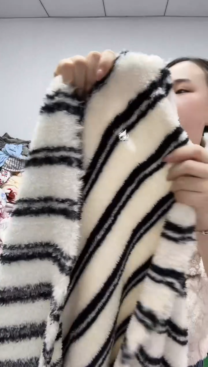 法兰绒1.8x2.8材质面料尺寸以主播介绍为准xc