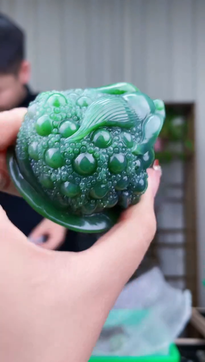 【闪购商品】和田玉挂件未镶嵌拍一发一，多样性发货