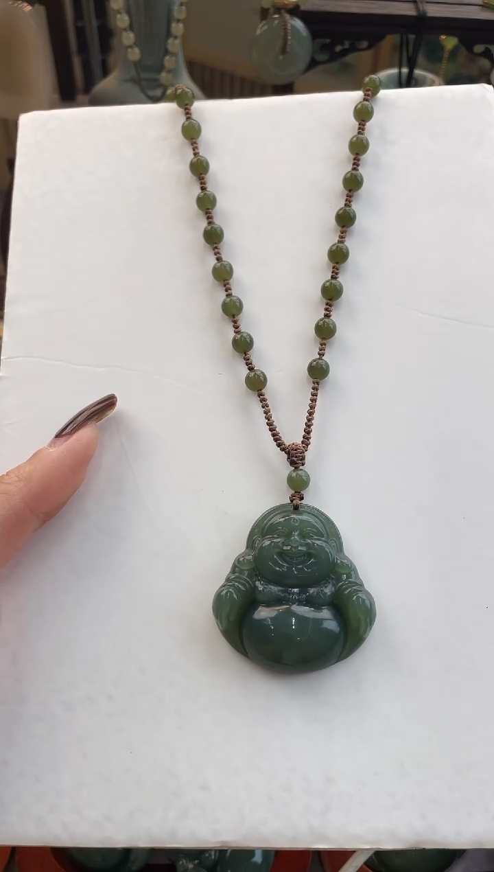 【闪购商品】和田玉颈饰未镶嵌40mm全珠链湖水绿佛公