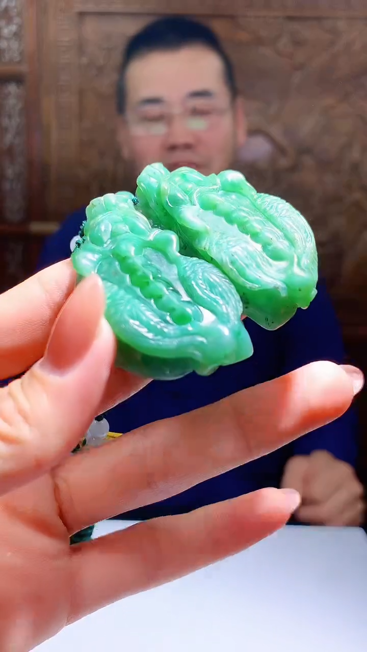 【闪购商品】定制翡翠未镶嵌1060hm-毛货挂件24