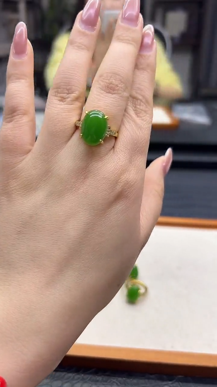 14K金镶嵌戒指和田玉（碧玉）J30