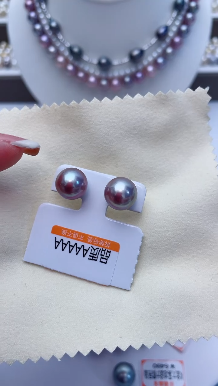 【闪购商品】18K金镶嵌淡水珍珠耳饰W22